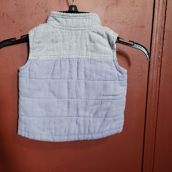 Carter's Vest 18-mts/ Puma top 2T - Picture 3 of 15